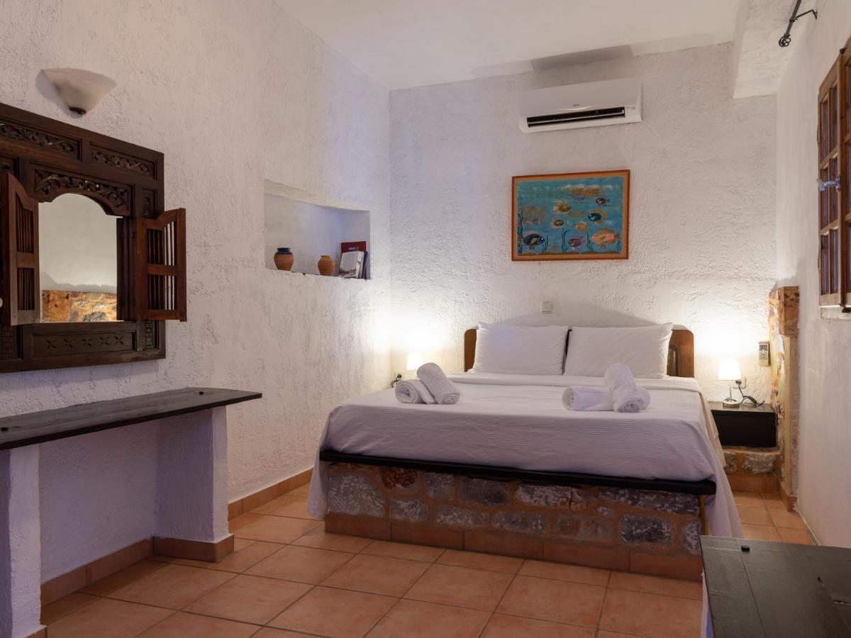 Selana Studios Neo Oitilo Luaran gambar